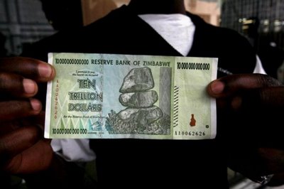 banconote zimbabwe trilione di dollari